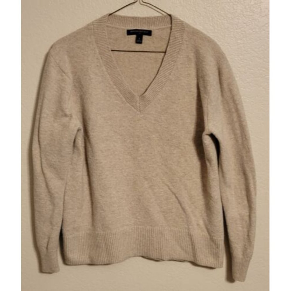 Banana Republic Women's Sweater Size Small